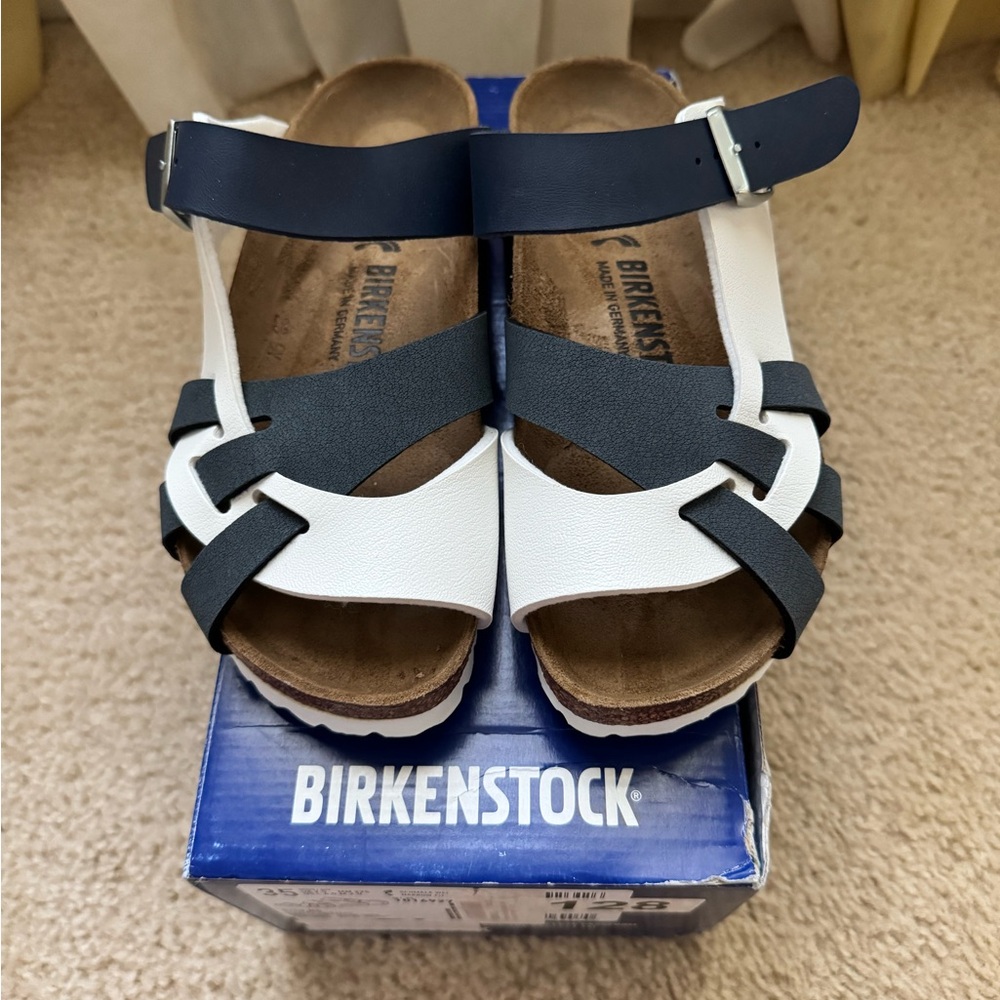 Birkenstock Pisa Sandals size 35- new